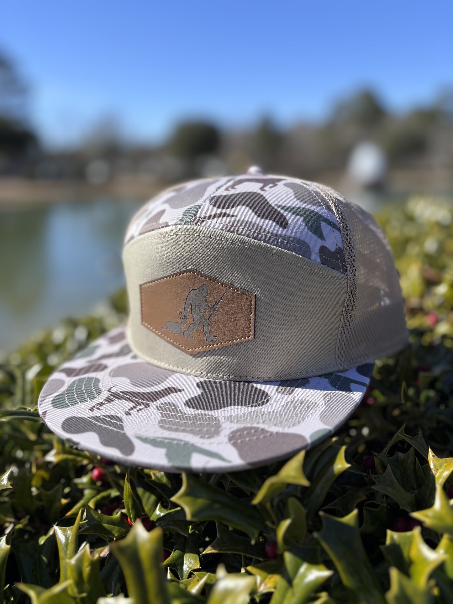 Duck Camo Bigfoot 7P Hat 